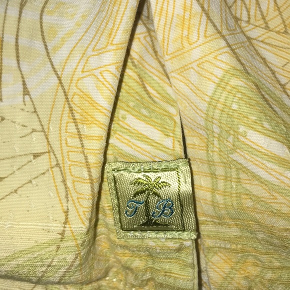 2XL Tommy Bahama Short Sleeve Button Down - Picture 3 of 5